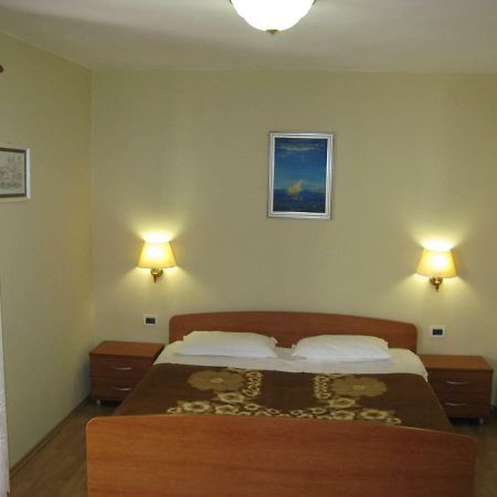 Apartments And Rooms Lanca Banjol Eksteriør billede