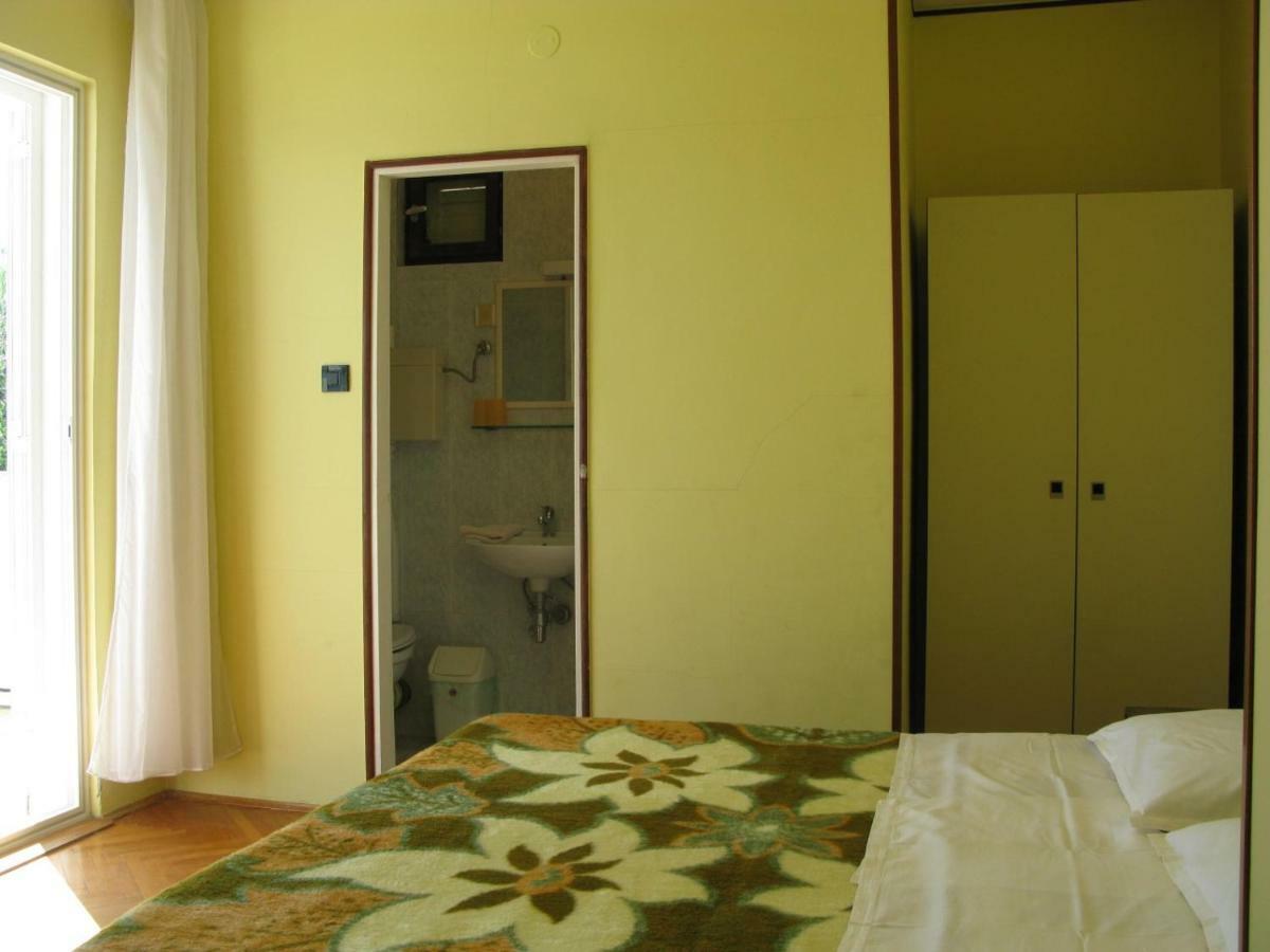 Apartments And Rooms Lanca Banjol Eksteriør billede